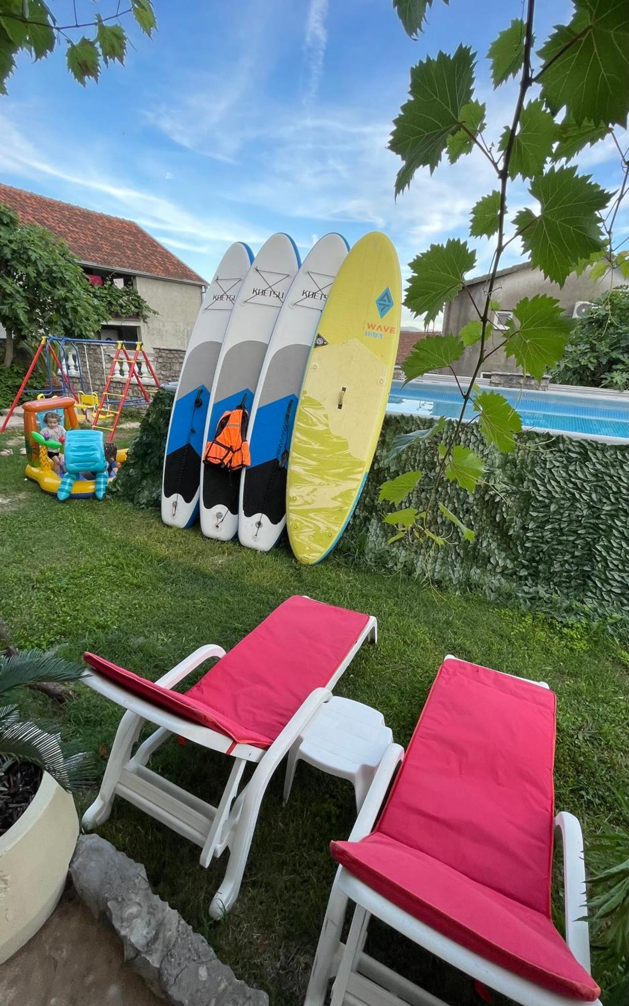 אפרטהוטל ביילה Family House With Pool & Sea View מראה חיצוני תמונה