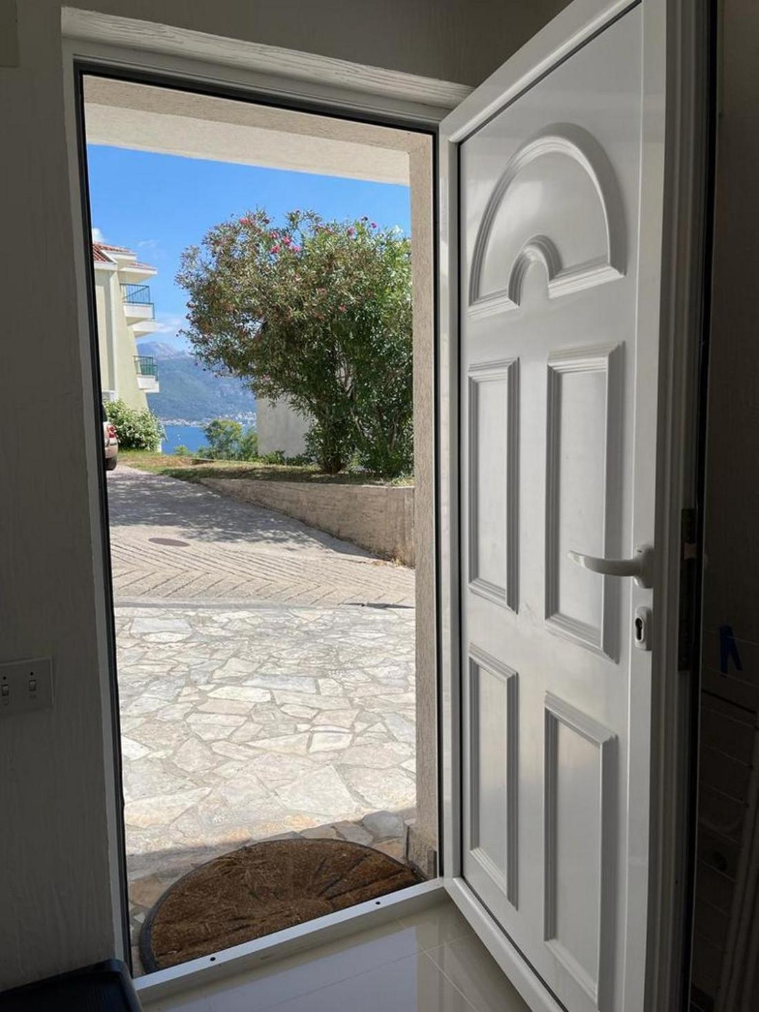 אפרטהוטל ביילה Family House With Pool & Sea View מראה חיצוני תמונה